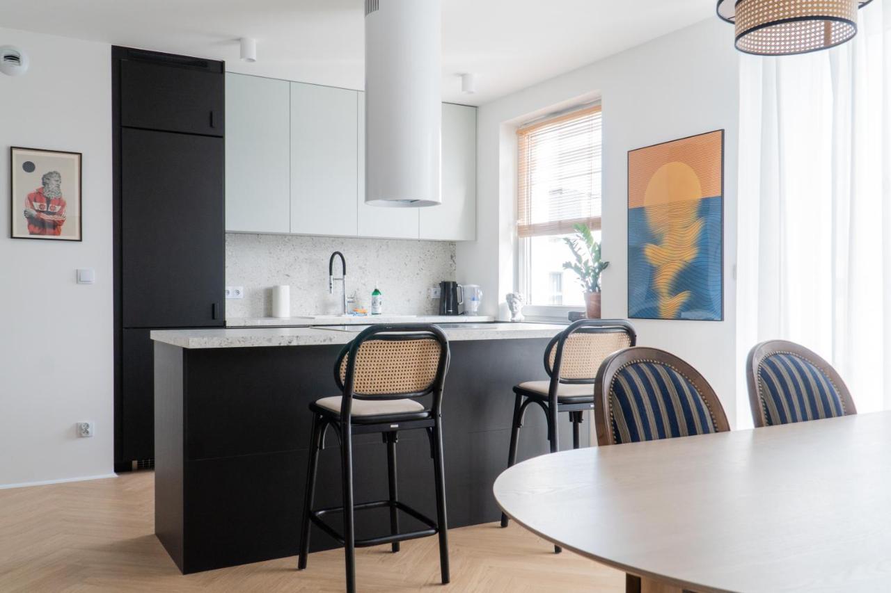 Old Town Gem Designer - Centre Location - Families - Remote Work Huoneisto Gdańsk
